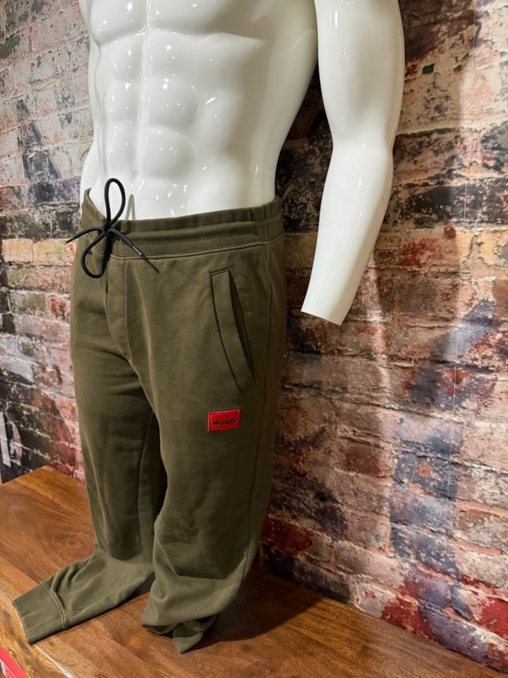 Hugo Boss Olive Green Sweatshirt with embroidery logo